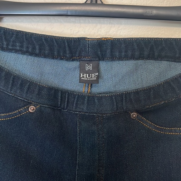 HUE Denim - Hue Denim Medium Dark Blue Jeggings